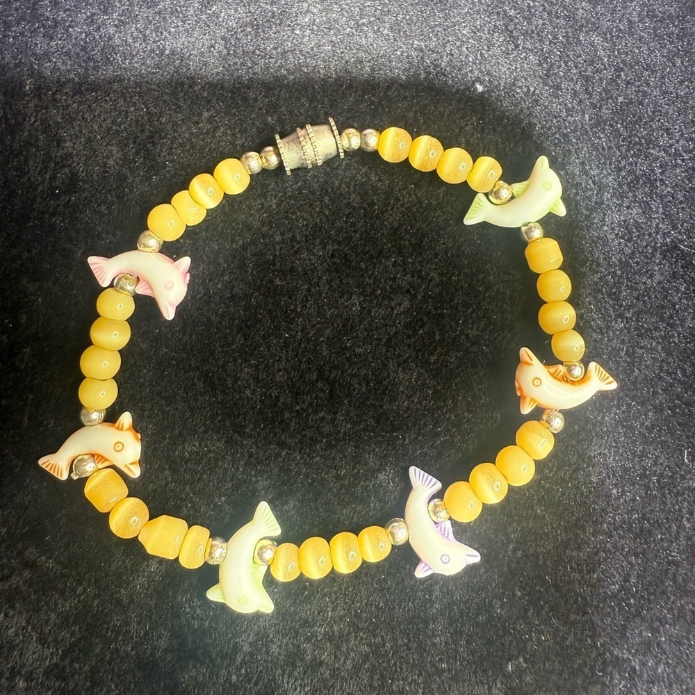 Vintage Light Brown Cats Eye Beaded Dolphin Bracelet Boho Island Surfer 7”